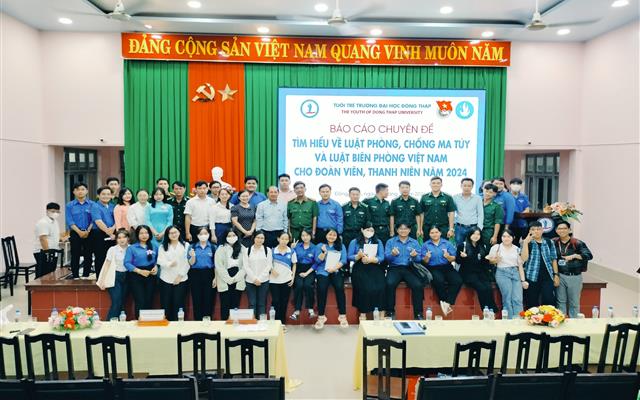 Đoàn Trường Đại học Đồng Tháp ký kết nghĩa với Đồn Biên phòng cửa khẩu cảng Đồng Tháp